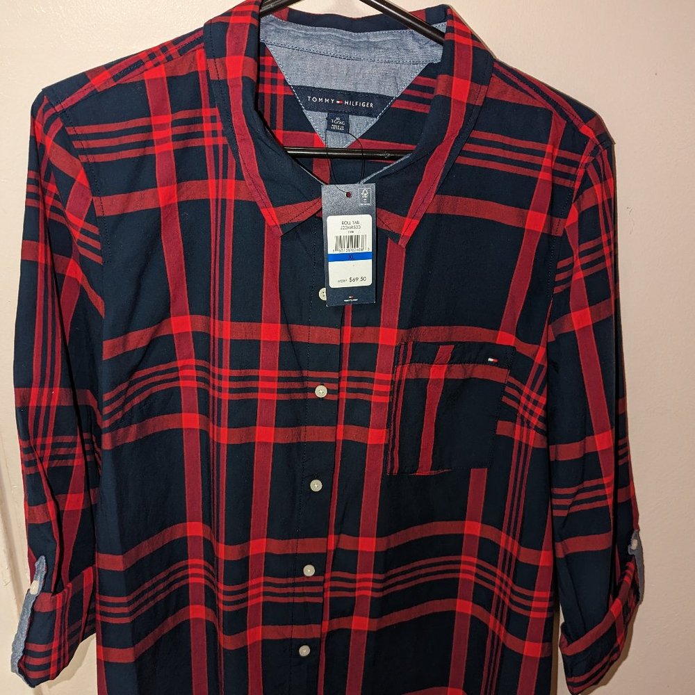 Tommy Hilfiger Men's Long Sleeve Collared Shirt